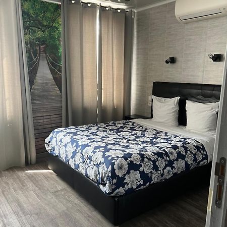 Hotel Des 2 Gares Auxerre Kültér fotó