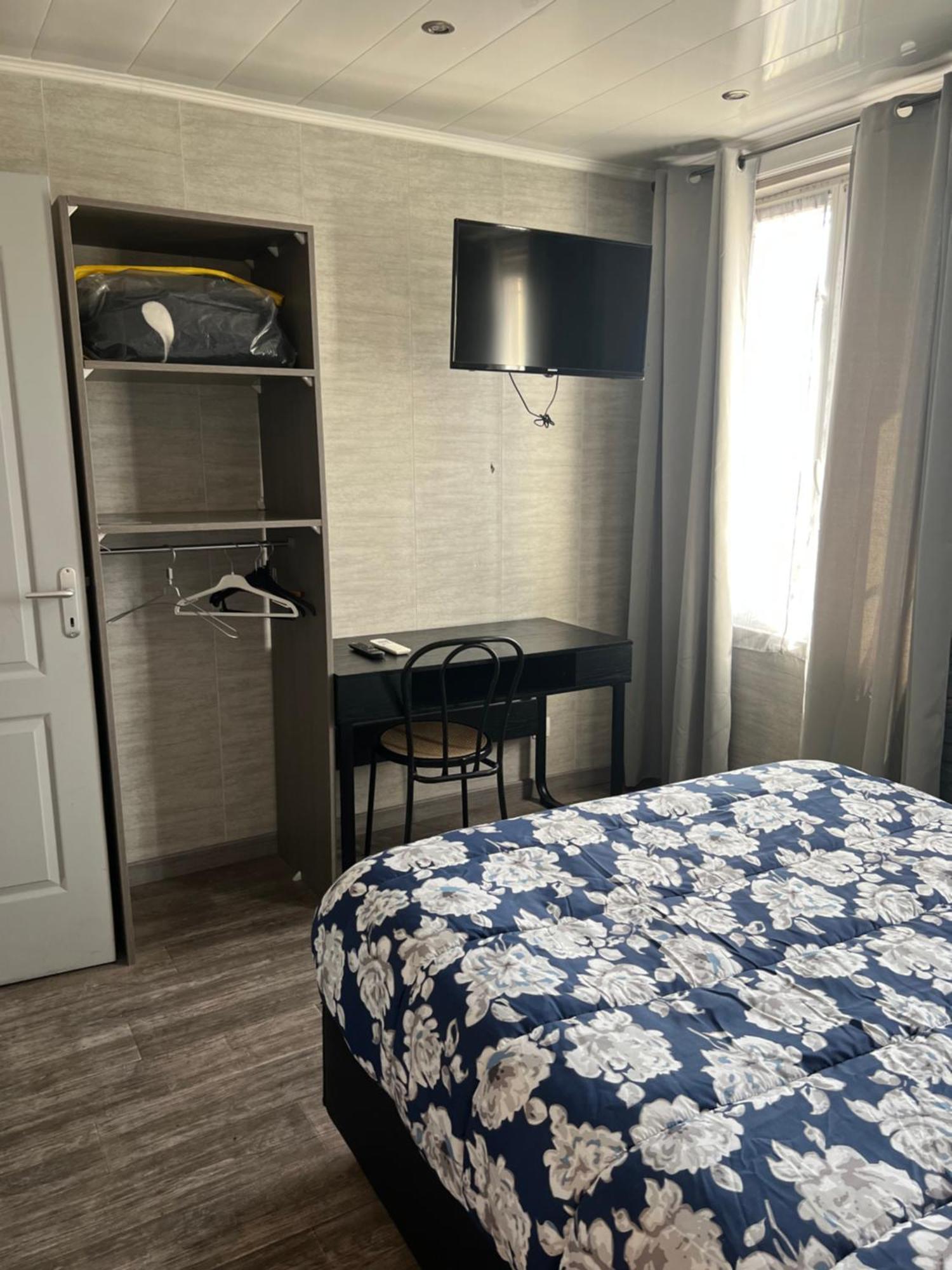 Hotel Des 2 Gares Auxerre Kültér fotó