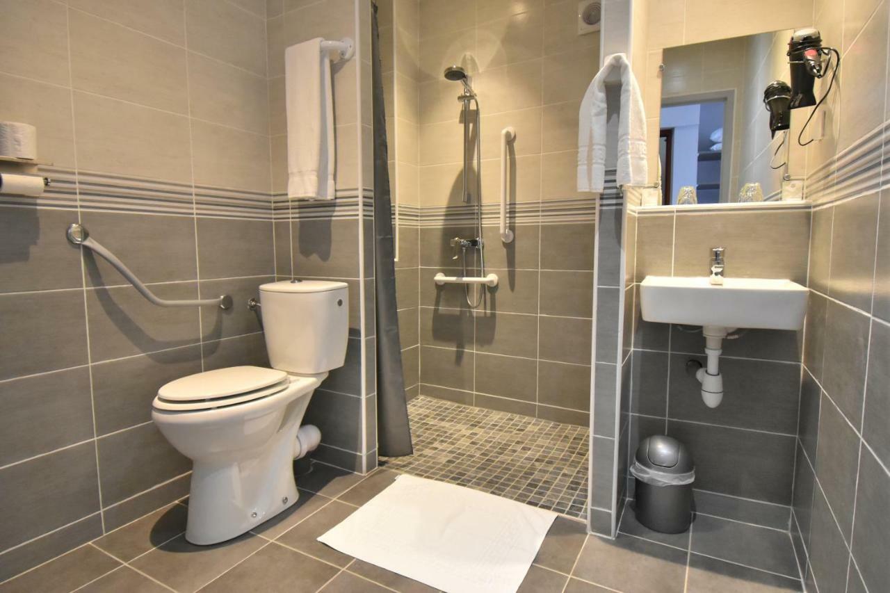 Hotel Des 2 Gares Auxerre Kültér fotó