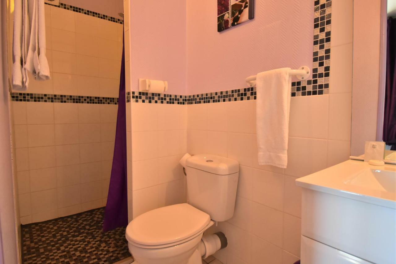Hotel Des 2 Gares Auxerre Kültér fotó